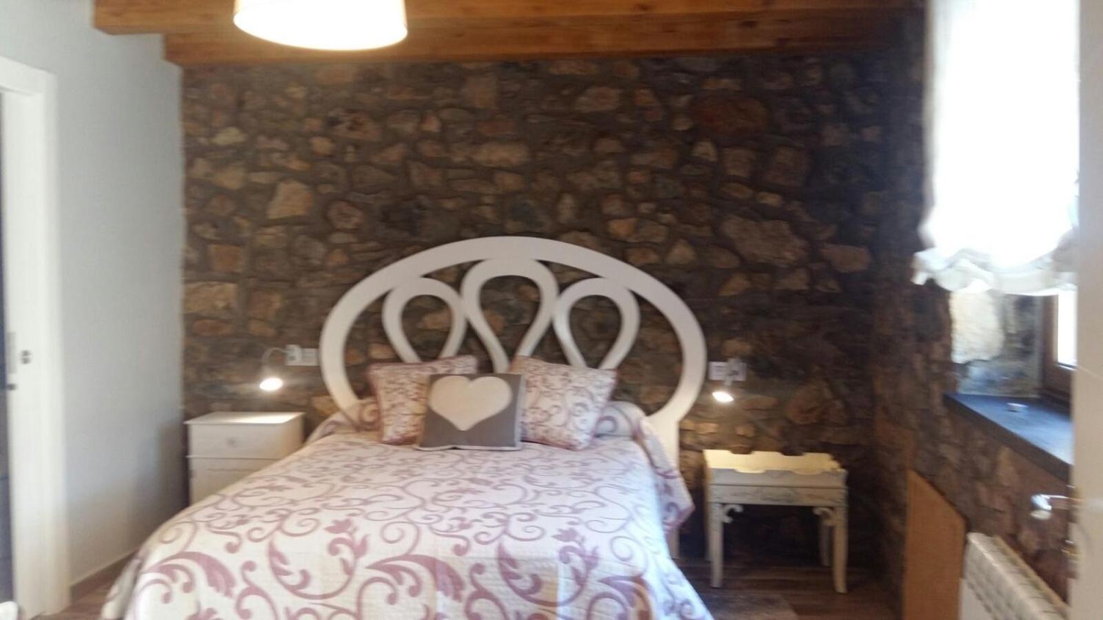 Apartamento Turistico Casas De Manuel La Pola de Gordon Ngoại thất bức ảnh