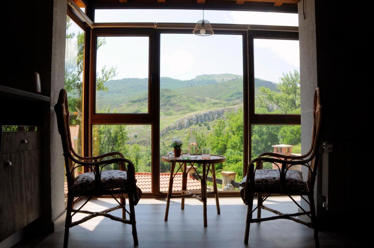 Apartamento Turistico Casas De Manuel La Pola de Gordon Ngoại thất bức ảnh