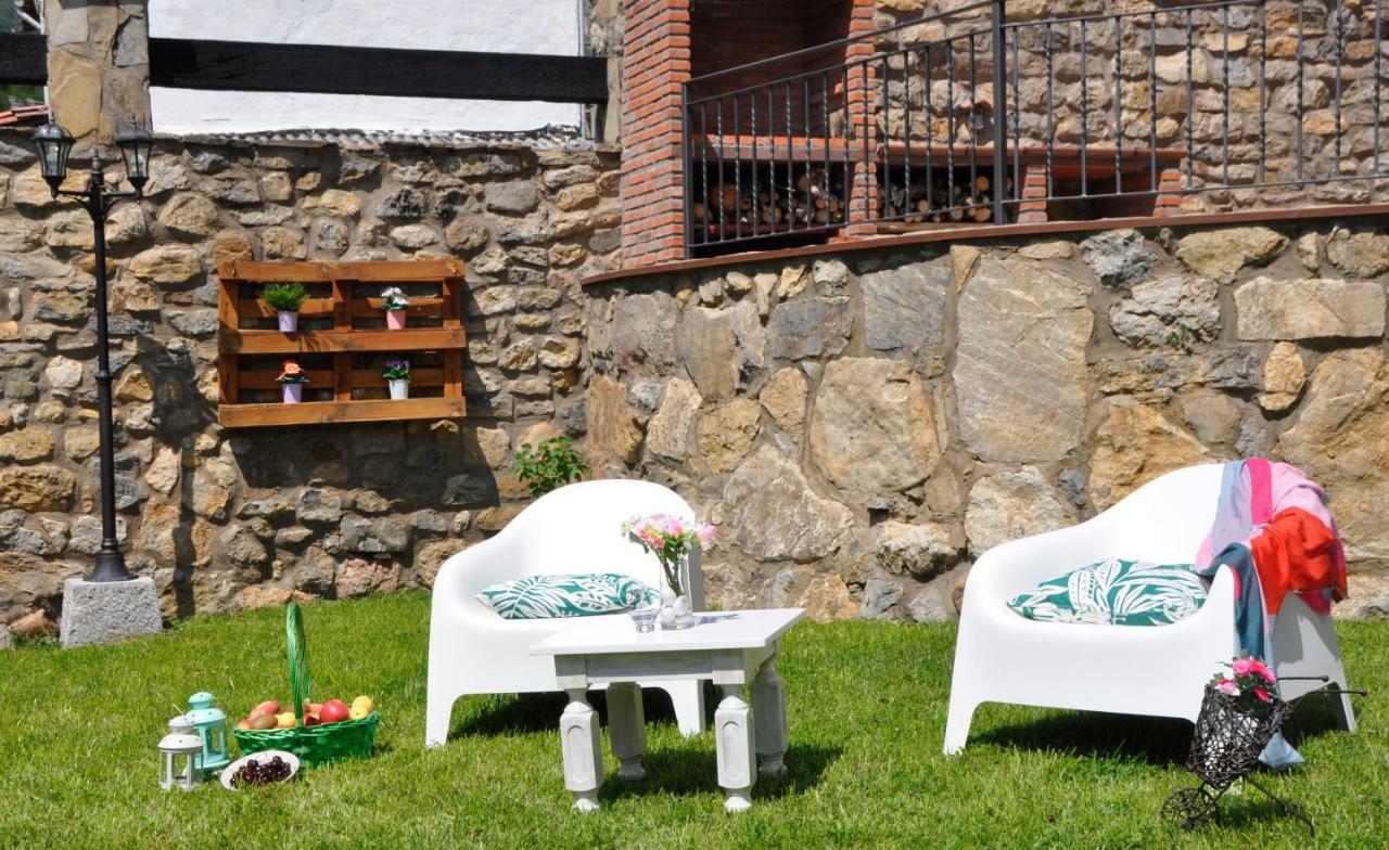 Apartamento Turistico Casas De Manuel La Pola de Gordon Ngoại thất bức ảnh