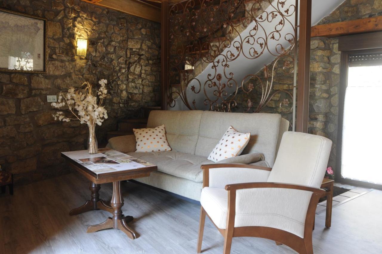 Apartamento Turistico Casas De Manuel La Pola de Gordon Ngoại thất bức ảnh